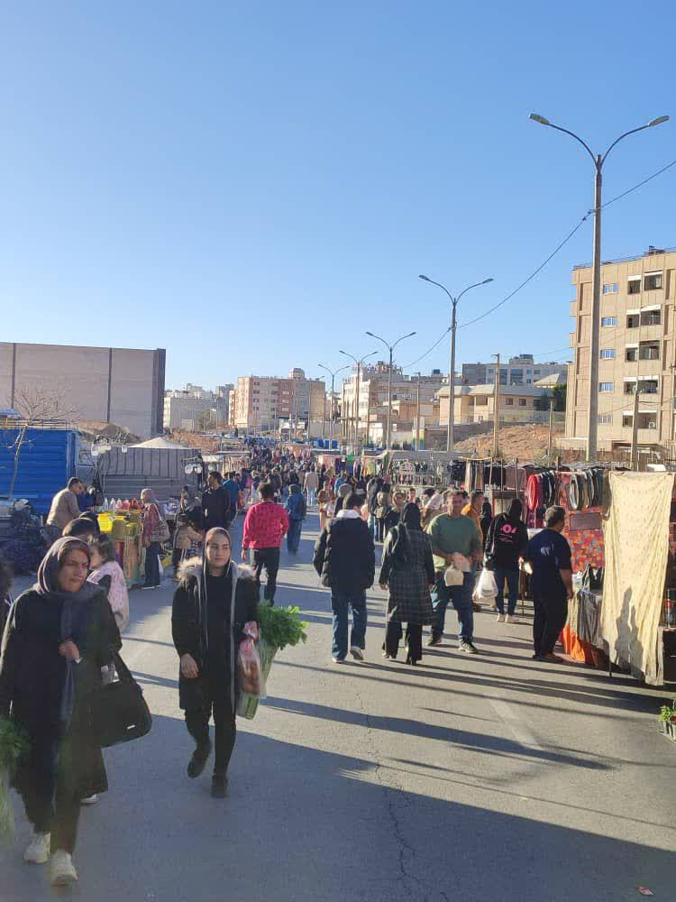 بازار های هفتگی شهر جدید صدرا در شهرستان شیراز